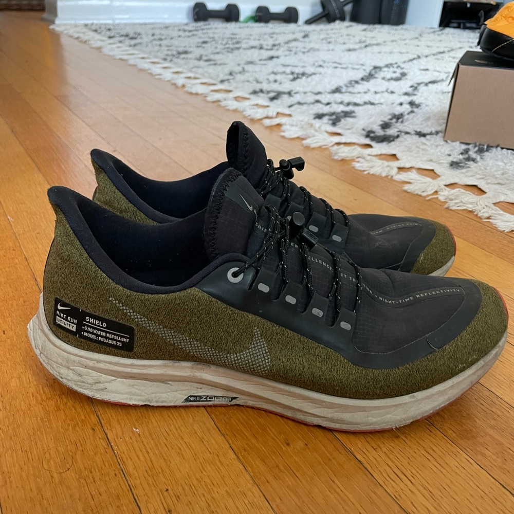 Nike Zoom Pegasus 35 Shield Running Shoes  (10)